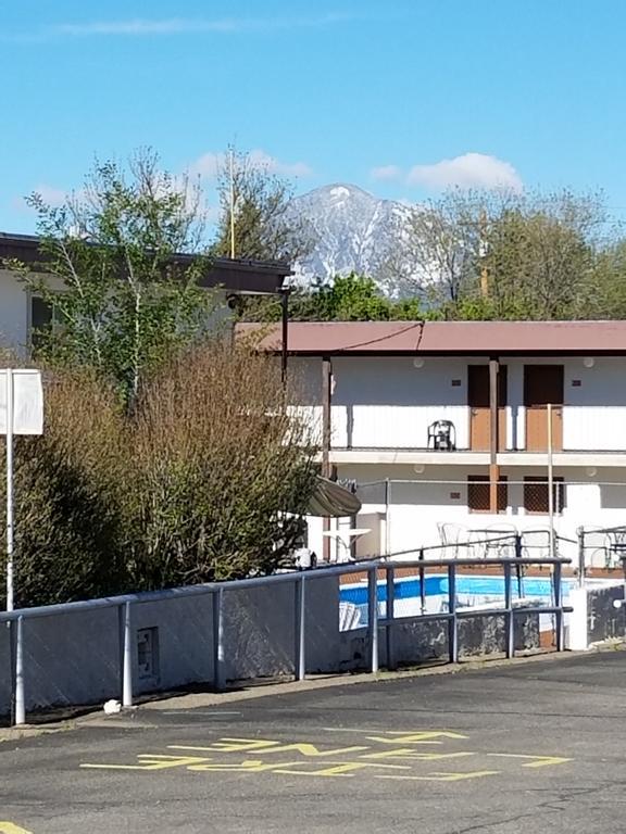 Road Runner Lodge 科特斯 外观 照片