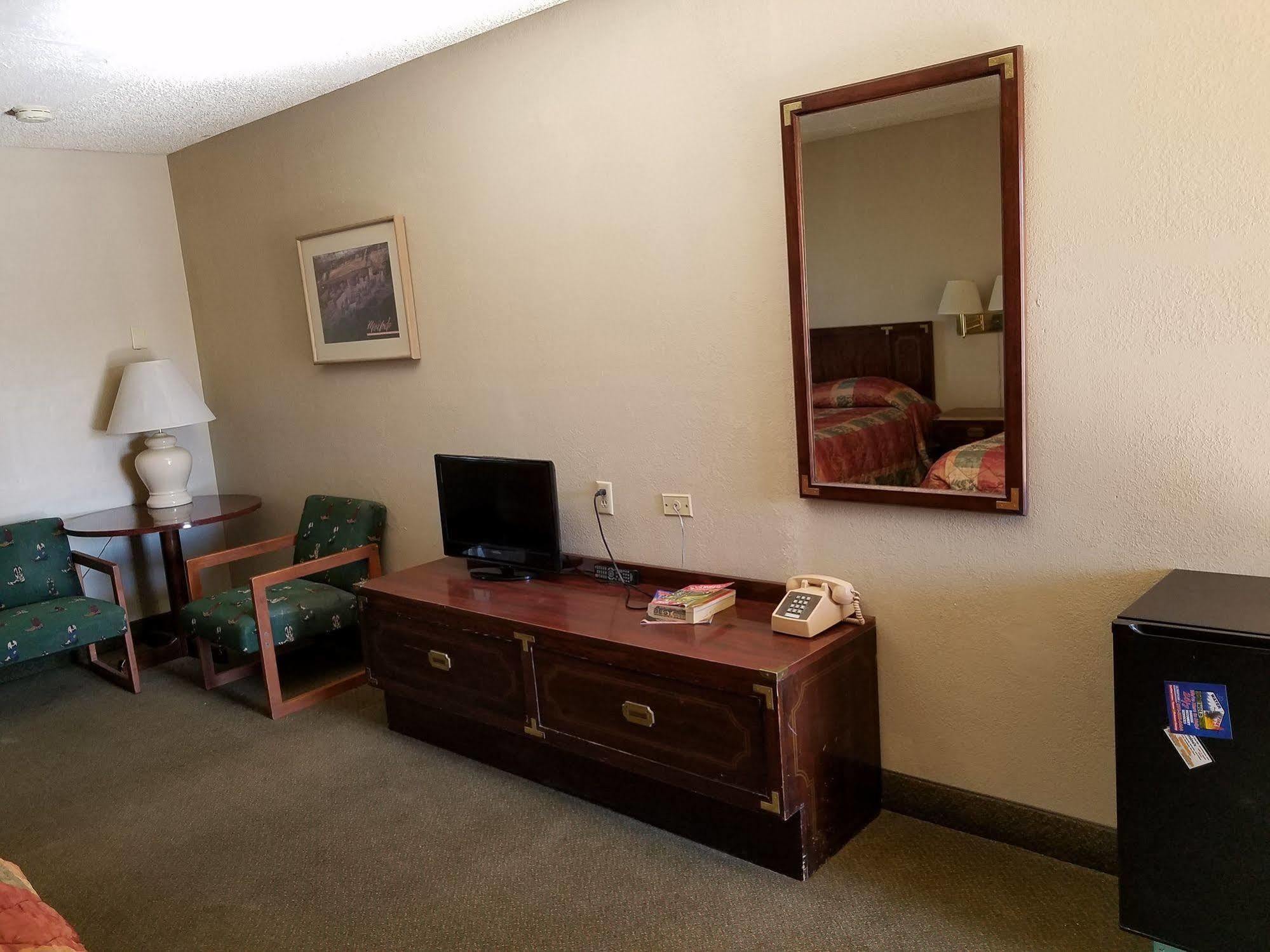 Road Runner Lodge 科特斯 外观 照片