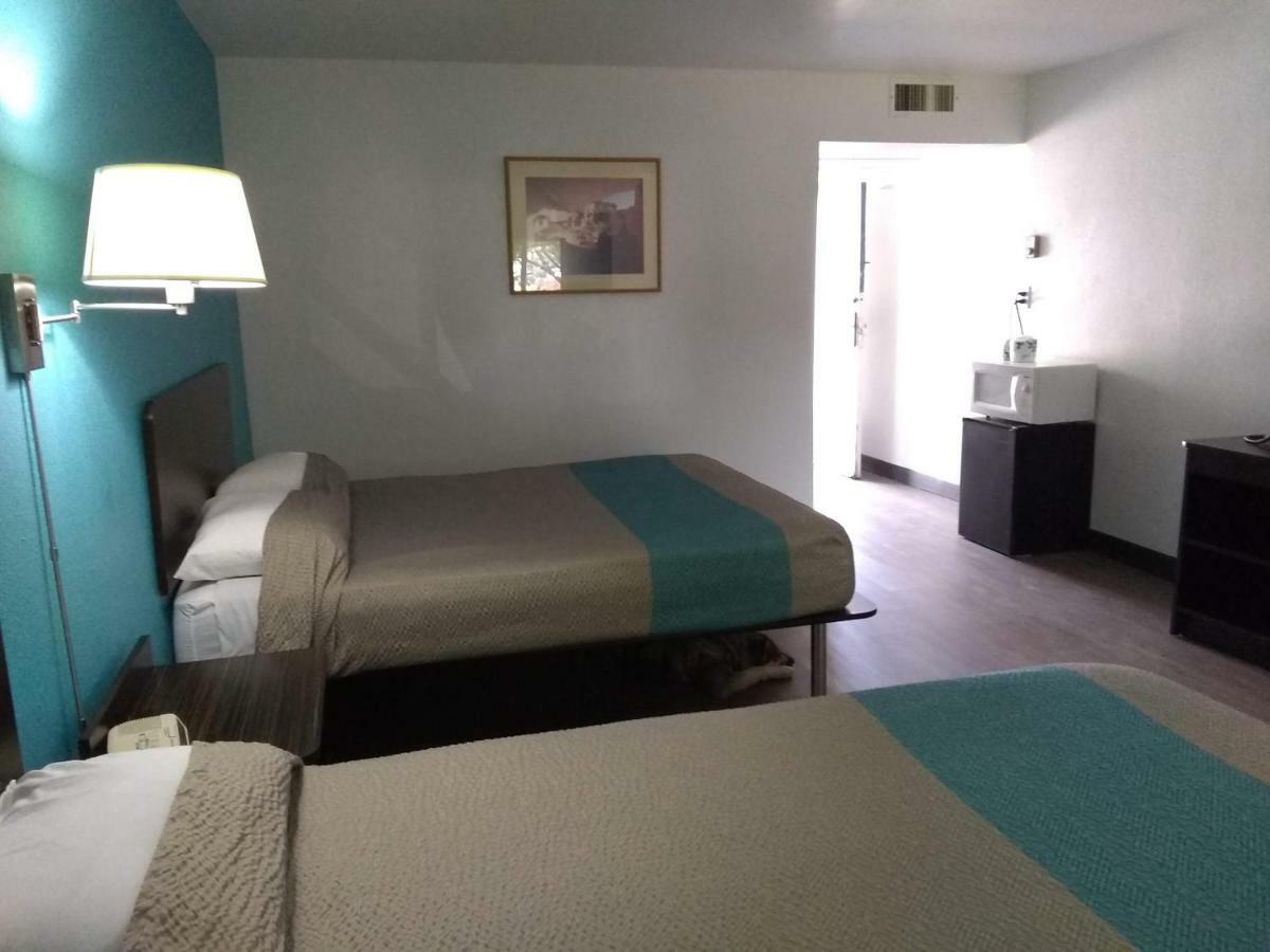 Road Runner Lodge 科特斯 外观 照片